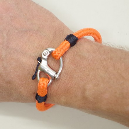 Bracelet N°1 cordage et mousqueton orange