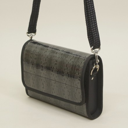 Pochette Morgane Diax en voile de bateau