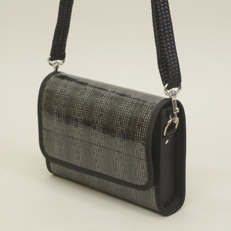Pochette Morgane Diax en voile de bateau