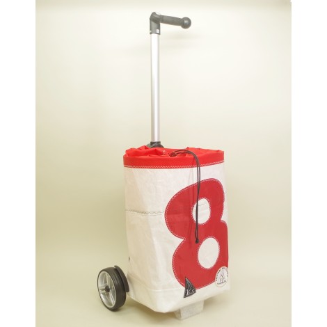 Unus Shopper en voile de bateau