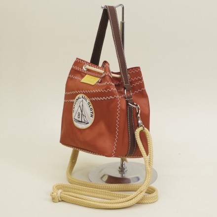 Sac seau Mel Burgundy en voile de bateau